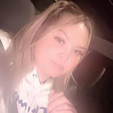 Michelle Odle's Instagram, Twitter & Facebook