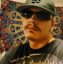 Jeffrey Julius's Instagram, Twitter & Facebook