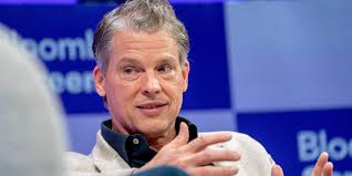 Billionaire Michael Moritz to Sponsor U.K.'s Prestigious Booker Prize