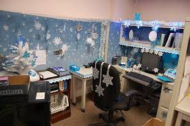 Cubicle Christmas Office Decorating Contest Office Christmas Decorations Cubicle Decor Office Office Christmas Decorations Cubicles