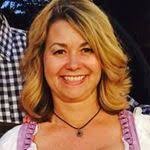 Cheryl Noack's Instagram, Twitter & Facebook