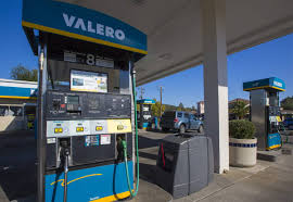 Valero energy is one of the largest independent refiners in the united states.it operates 14 refineries with a total throughput capacity of 3.2 million barrels a day in the united states, canada, and the united kingdom. Sonoma Skimmer Credit Card Fraud Victims Mount