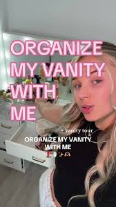 organize my vanity with me + vanity tour 🫶🏼✨ #organizewithme #cleanwithme  #vanitytour #vanitysetup