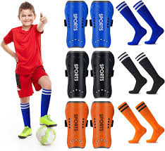 Why Do Many Footballers Wear Their Socks Up Above Their Knees? - Quora