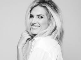 10 Questions With Sarah Jayne Dunn: Content Creator, Actor And Intuitive  Psychology Coach