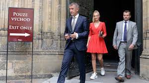 Nechtěla jsem dceru před spaním nijak lámat a prostě den jak sen. Babis Se Zemanem Nepohnul Cssd Dochazi Trpelivost Hospodarske Noviny Ihned Cz