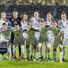 Följ även matchen live med vår målservice. 1