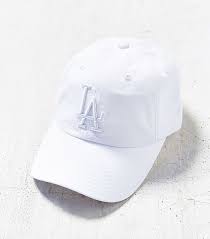 7 Celebs Who Will Make You Want To Try The Dad Hat Trend Dad Hats Trend Dad Hats Hats