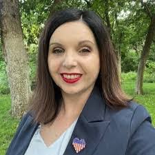 Patricia Goodenough's Instagram, Twitter & Facebook