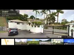 Rumah ini memang rumah banglo, namun ia bukanlah rumah banglo mewah seperti rumah agam tun mahathir di cyberjaya dan seri kembangan, atau rumah agam tun daim di hulu kelang atau rumah tersergam mokhzani dan mukhriz. Polis Kawal Laluan Masuk Ke Rumah Najib Mulai Hari Ini Ameno World