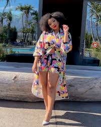 Apr 02, 2019 · thembisa mdoda age. Tv Host Thembisa Mdoda Nxumalo Gushes Over Herself Photos