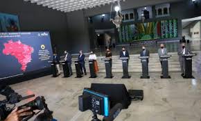 O governo passaria a definir horário de funcionamento dos serviços essenciais. Lou2alebx9fz2m