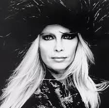 LA BAMBOLA per pianoforte a due mani