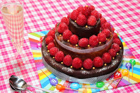 Moelleux Chocolat Framboises Facon Pierre Herme Moelleux Au Chocolat Chocolat Framboise Gateaux Et Desserts