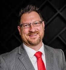 Todd Woodburn's Instagram, Twitter & Facebook