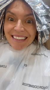 E após anooos sem mexer na cor do meu cabelo… RESOLVI MUDAAAR ✨✨✨✨,  Gratidão @gabrielleogil @spaziogabriellegil, Ameeei 😍😍🙏🏻🙏🏻🙏🏻