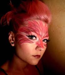 Nehmt euch dann den breiten pinsel und nutzt die weiße farbe als. Flamingo Mask Halloween Flamingo Costume Halloween Costumes Makeup Whoville Hair