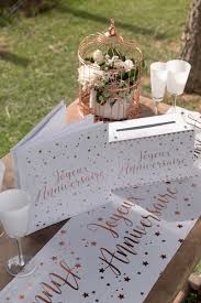 A usage unique, il se découpe facilement. Chemin De Table Joyeux Anniversaire Rose Gold Hollyparty Com