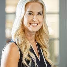 Kayla Otterson's Instagram, Twitter & Facebook