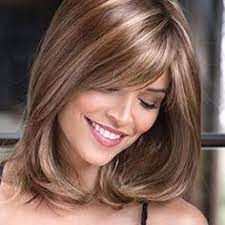 On vous présente les meilleurs techniques et les idées coupe dégradée pour femme tendance de la saison 2019 et 2020 en photos. 120 Idees De Cheveux Mi Long En 2021 Cheveux Mi Long Cheveux Coupe De Cheveux