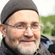 URGENT HIRING! CHILLER OPERATOR & AC TECH Qualifications: -male -vocational  course graduate -2-3 yrs. work related experience -willing to be assigned  in MAKATI Applicants may directly report in our office Located at