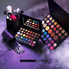 See more ideas about james charles, beauty youtubers, charles james. Why The New James Charles Palette Is Unnecessarily Controversial Slashed Beauty