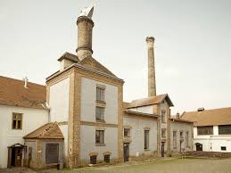 Českou komediální klasiku postřižiny z roku 1980 v hlavní roli s krásnou magdou magda vašáryová ve filmu postřižiny, foto: Pivovar Filmovych Postrizin Dalesice Dalesice Informuji Cz
