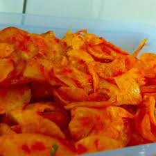 Keripik singkong merupakan salah satu dari aneka camilan enak yang sangat digemari oleh nah, di bawah ini resep membuat olahan keripik singkong balado pedas agar rasanya renyah dan gurih. Keripik Singkong Pedas By Ria Buchari Langsungenak Com
