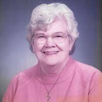 Eileen Titus's Instagram, Twitter & Facebook