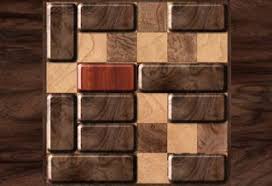 Du spielst jede runde gegen einen anderen spieler, den du besiegen musst, indem du mehr punkte als sie sammelst, bevor die runde endet. Wood Puzzle Spielen Spiele Kostenlos Online De