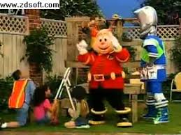 The main character is dooley, a friendly alien who has landed in a backyard on earth. Dooley And Pals Show Song Safe Day Youtube