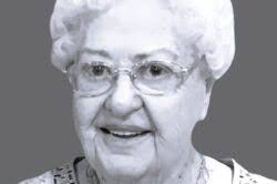 Chris Isler's Instagram, Twitter & Facebook