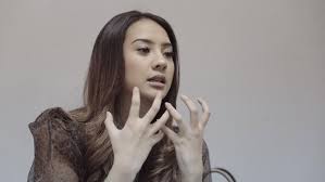 Anya geraldine terkenal sebagai selebgram di kalangan muda para remaja indonesia saat ini. Foto Panas Mirip Selebgram Netizen Riuh Bela Anya Geraldine