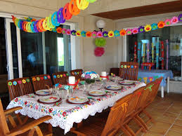 Una fiesta hippie es la celebración de esta fiesta temática al mas puro estilo de los años 60. Decoracion Fiesta Hippie Chic Buscar Con Google Cute766