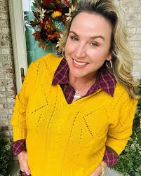 Heidi Lowe Fashion and Lifestyle