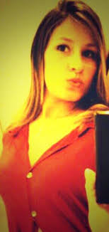 Sandy Almeida (@SandyAlmeida19)