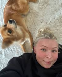 Grattis min älskade pälsboll<3<3 du är allt för mig!