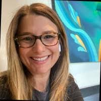 Heather Ferris's Instagram, Twitter & Facebook