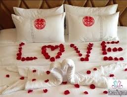 Check spelling or type a new query. 35 Romantic Valentine S Day Decor Ideas Decor Or Design