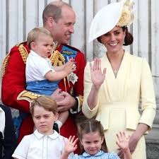 William and harry both walked behind their grandfather's coffin during a procession to the funeral service, but prince philip's eldest grandchild, peter phillips, walked between the brothers. Prinz William Prinz Harry Die Schonsten Kinder Fotos Der Royals Gala De