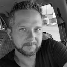 Nora Woods's Instagram, Twitter & Facebook