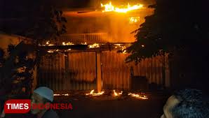 We did not find results for: Ditinggal Ibadah Rumah Di Banyuwangi Terbakar Laduni Layanan Digital Untuk Nahdliyin Nu