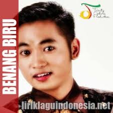 Jangan kau tanamkan……cinta noda hitam hanya untuk…. Lirik Lagu Irwan Benang Biru