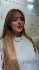 Vídeos de Angie Marin (@angienmx2) con «original sound