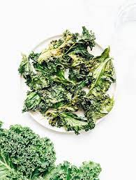 Air Fryer Kale Chips 8 Seasoning Ideas Recipe In 2020 Kale Chips Fried Kale Kale Chip Recipes
