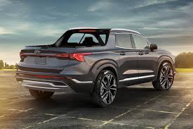 The 2022 hyundai santa cruz will be the company's first pickup truck and will potentially have truly we know the santa cruz will start production sometime in 2021, but we don't know what engine. Is It A Bad Thing That The Hyundai Santa Cruz Pickup Won T Look Like This Santa Fe Inspired Render Carscoops