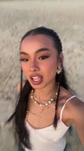 Elijah Hodges's Instagram, Twitter & Facebook