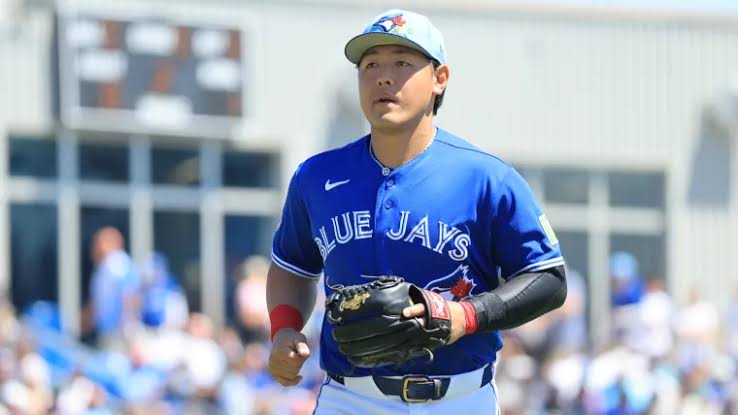 Blue Jays' Kazuma Okamoto — how an unknown could decide the World Series |  Sporting News