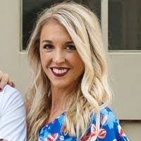 Kristin Blakely's Instagram, Twitter & Facebook