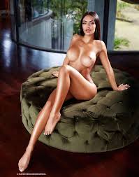 Эротика :: попа :: песок :: загар - JoyReactor